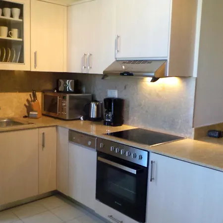 Lagada Apartmanhotel 2*