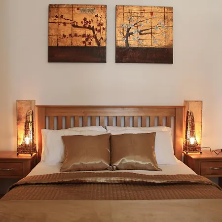 Lagada Apartmanhotel 2*